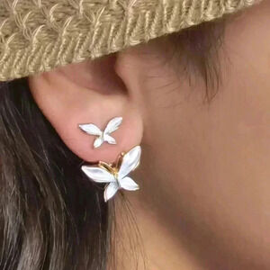 🆕️Versatile Butterfly Stud Earrings 🦋 | Dual-Wear Design for Elegant Look ✨